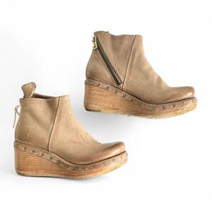 A.S.98 SAVINA CartoTan Leather Wedge Ankle Boots with Studded Wood-Look Platform